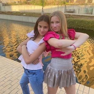 Meet your Posher, Sofia